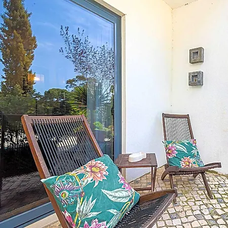 Tranquil Retreat In With Private Entrance And Stunning Views Sesimbra