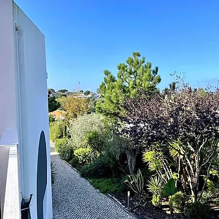 Tranquil Retreat In With Private Entrance And Stunning Views Sesimbra