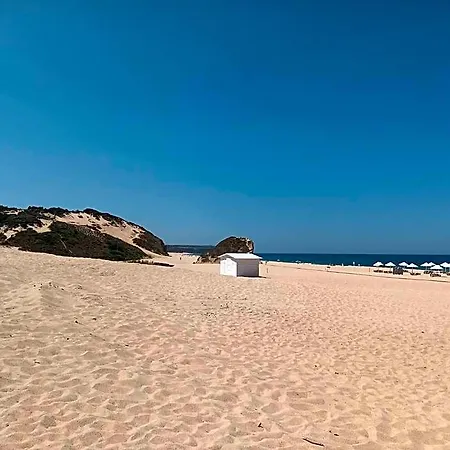 Tranquil Retreat In With Private Entrance And Stunning Views Sesimbra